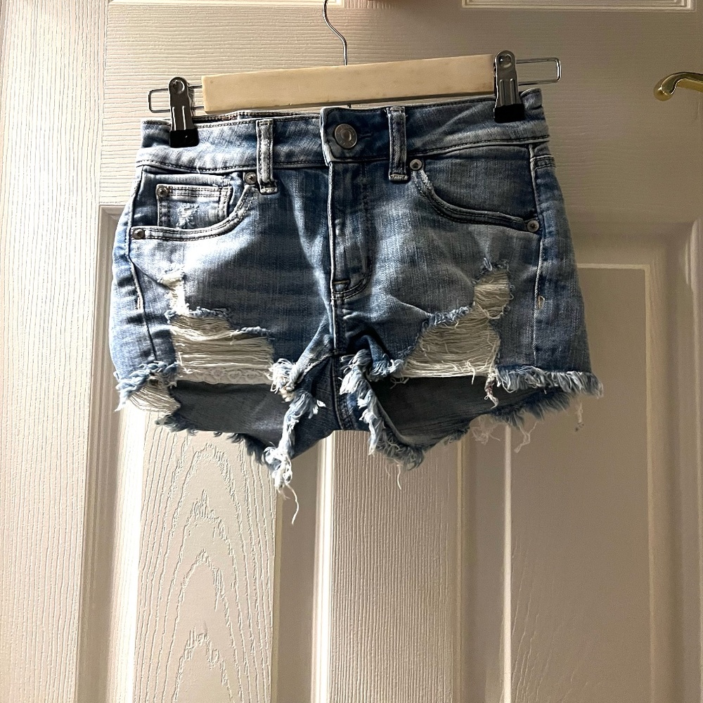 American eagle shorty shorts, size 00